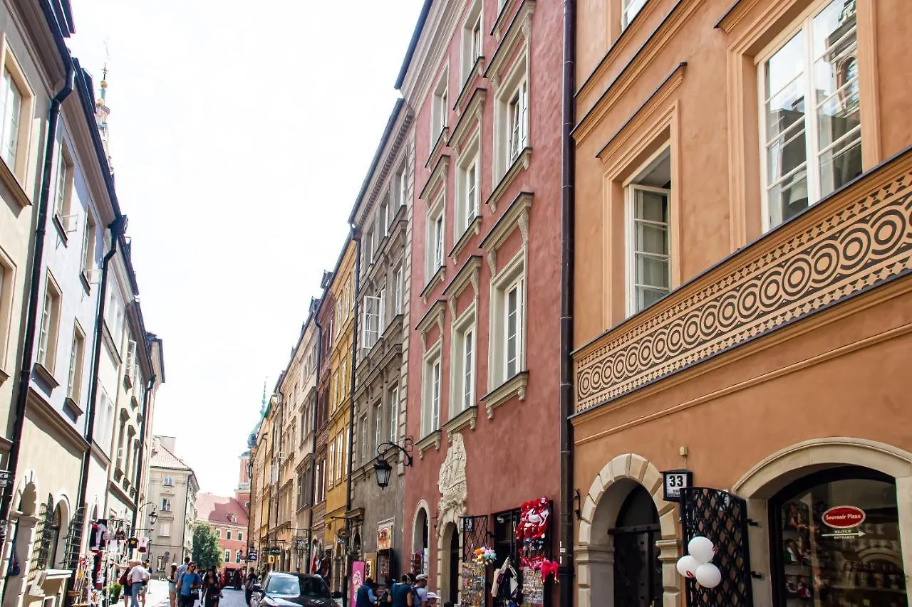 Swietojanska Old Town Apartment Warsaw